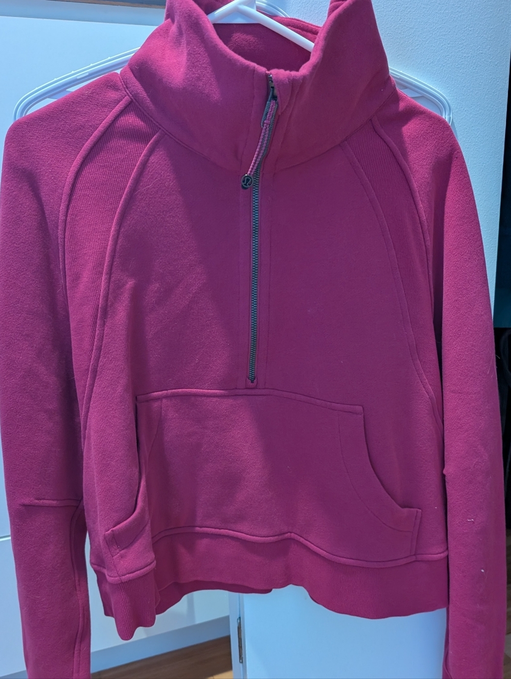 Lululemon Scuba Funnel Neck M/l